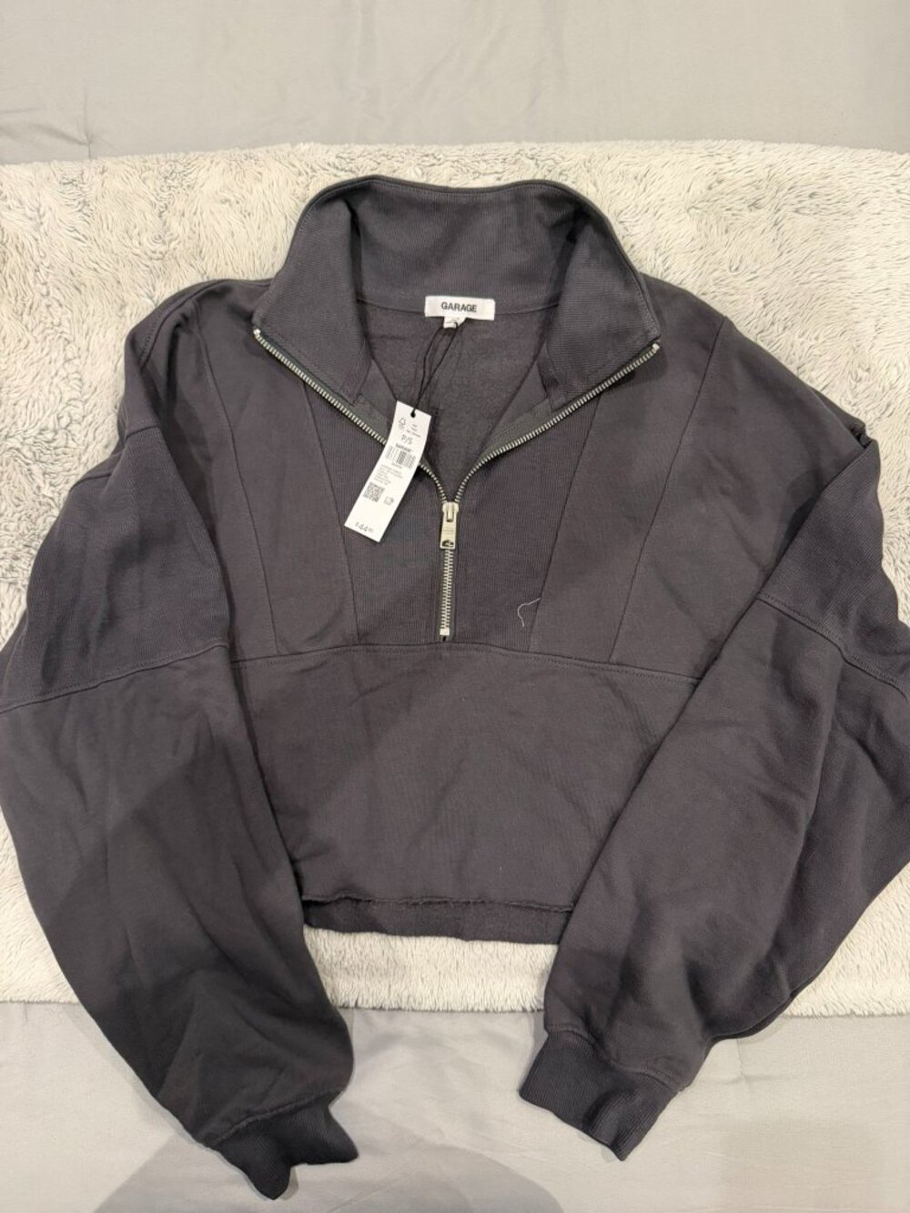 NWT's Garage sweatshirt